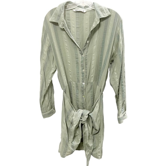 Zara women’s button up wrap dress size S green striped - Picture 2 of 11